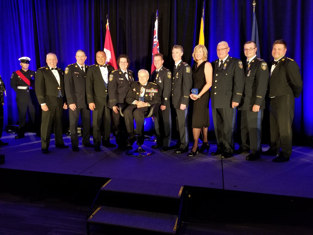 Toronto Paramedic Staff Recieve Award