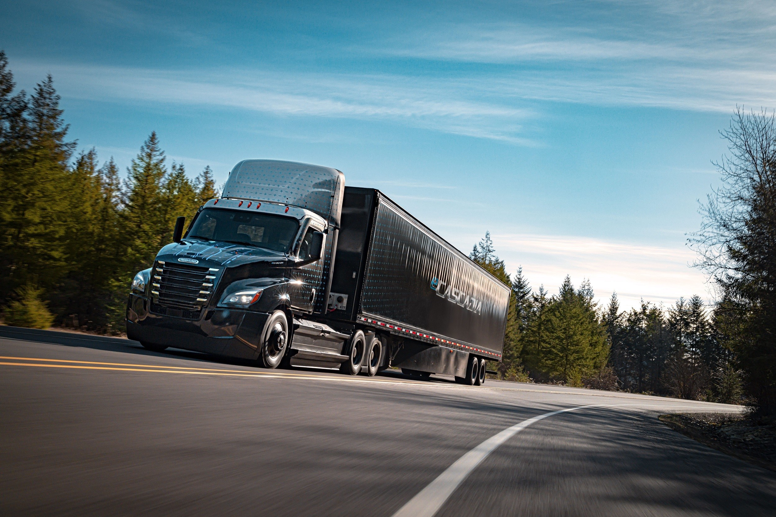 Daimler Truck North America Freightliner eCascadia