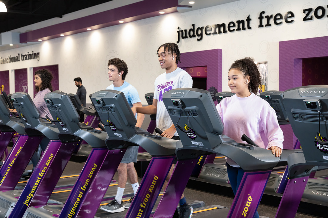 Planet Fitness-PLANET FITNESS INVITES HIGH SCHOOL TEENS TO WORK